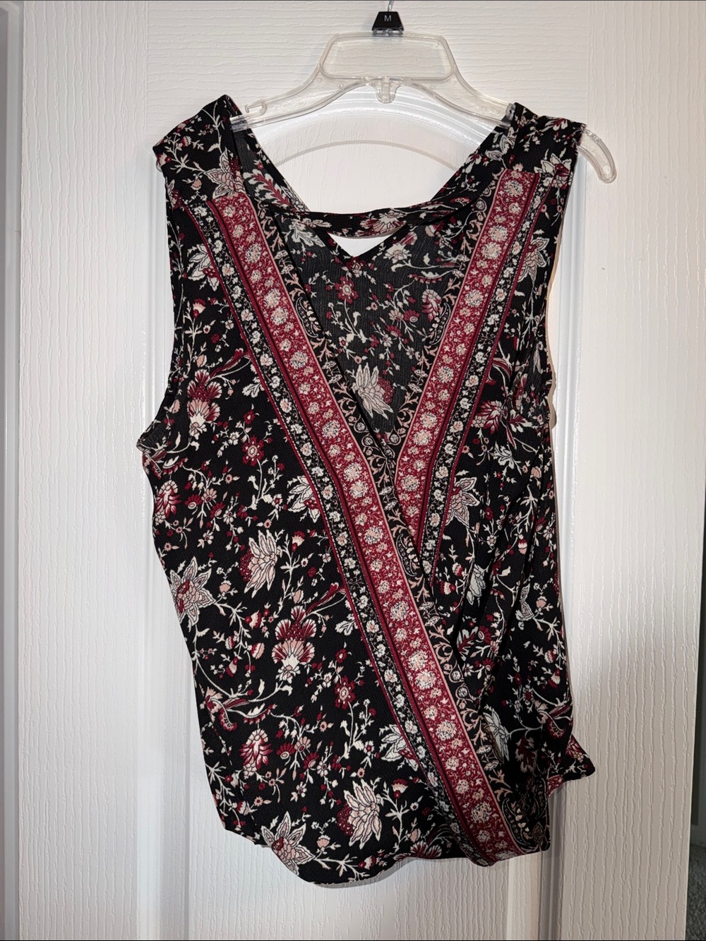 Black & Burgundy Floral Sleeveless V-Neck Women's Top